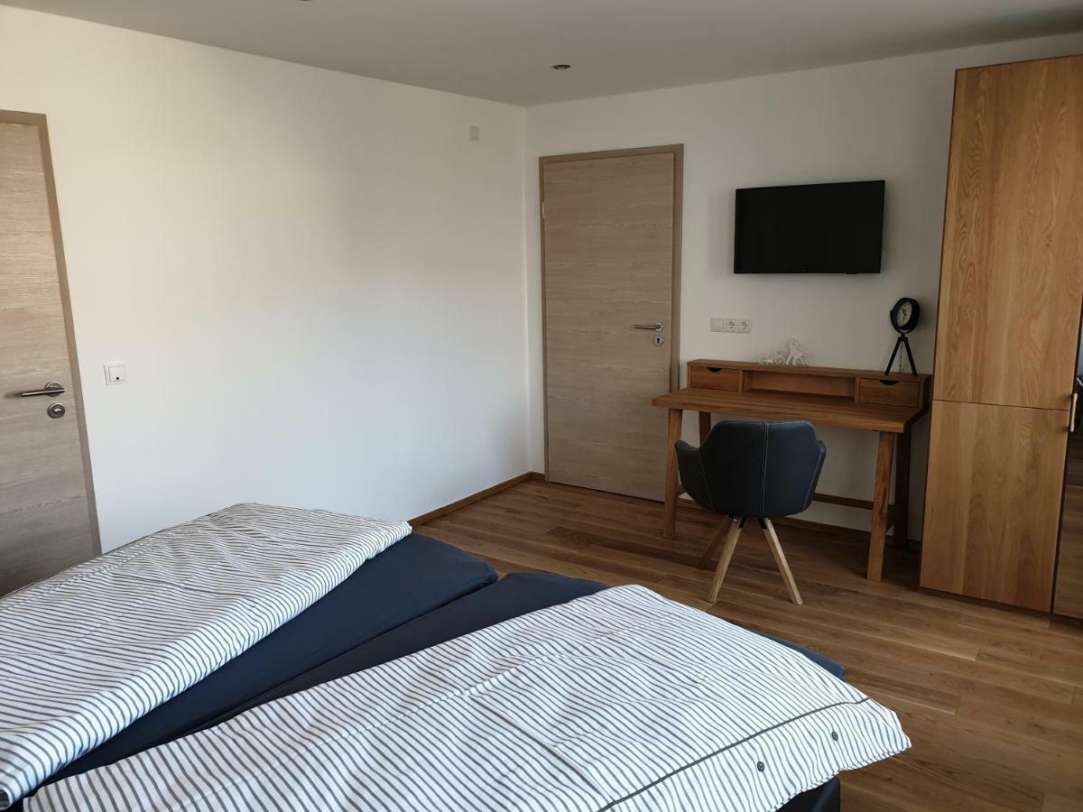 Beim Hooch. Egon Apartment Brucktal Luaran gambar